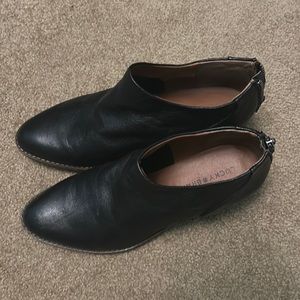 Lucky Brand black leather shoe boots zipper new no box